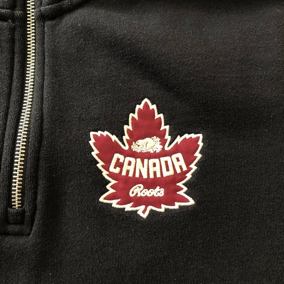 Roots 1/4 Zip - Women’s Medium - Picture 3 of 7